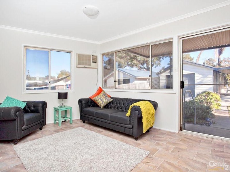 10 Lawson Street, Lalor Park NSW 2147