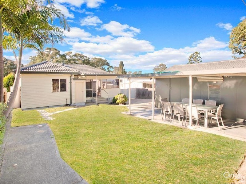 10 Lawson Street, Lalor Park NSW 2147