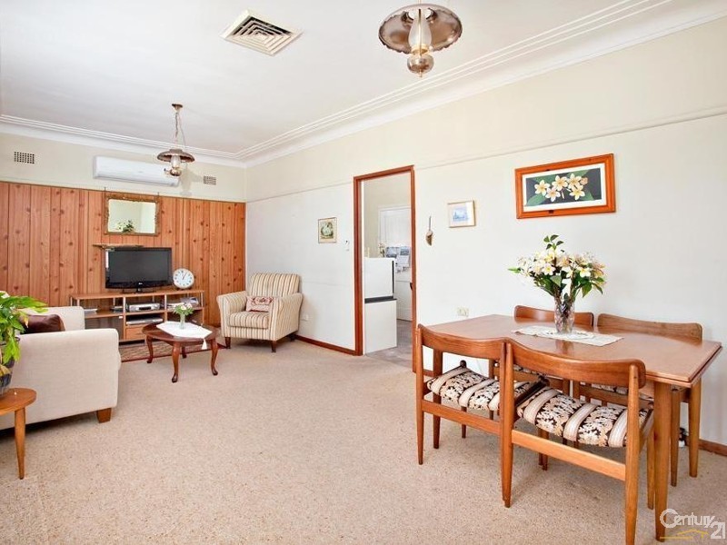 4 Ian Street, Lalor Park NSW 2147