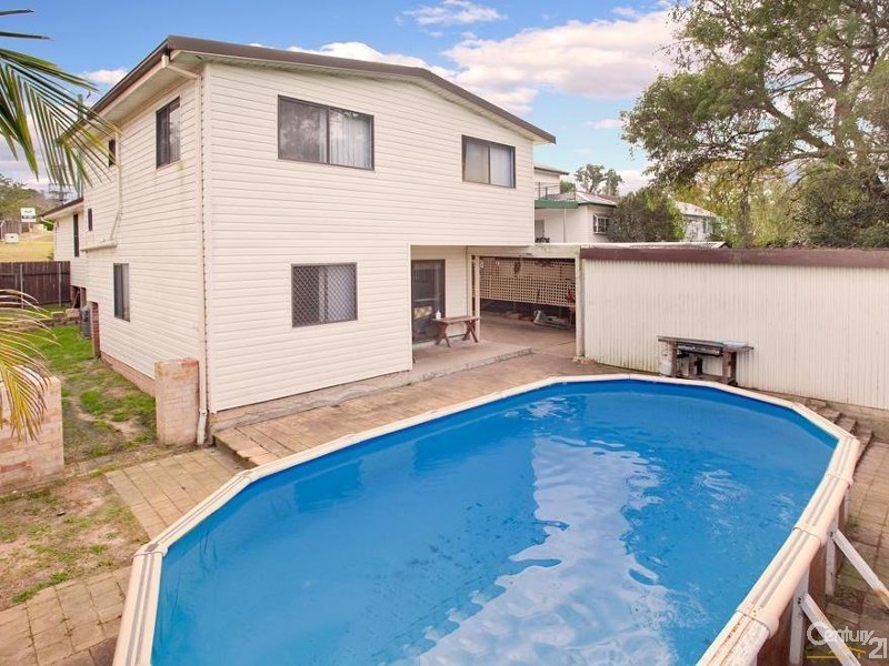 71 Moffatt Drive, Lalor Park NSW 2147