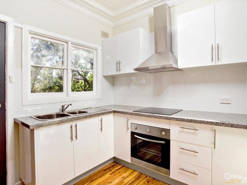 9 Crestbrook Street, Seven Hills NSW 2147