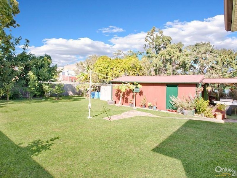 27 Marnpar Road, Seven Hills NSW 2147