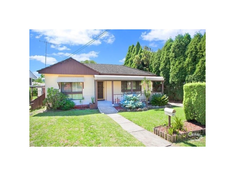 37 Endeavour Street, Seven Hills NSW 2147