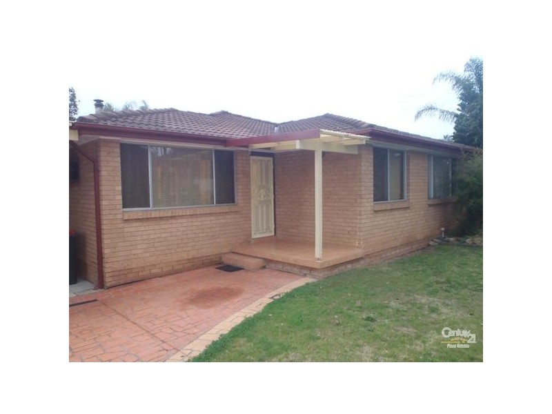 6 Malone Crescent, Dean Park NSW 2761