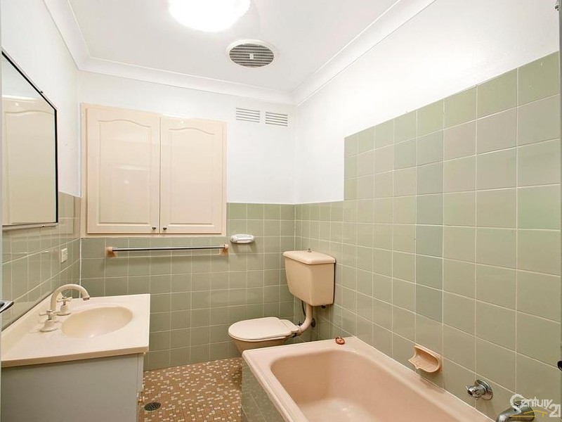 6 Garonne Street, Seven Hills NSW 2147