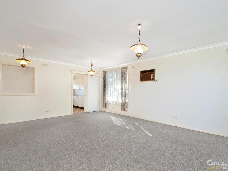 6 Garonne Street, Seven Hills NSW 2147