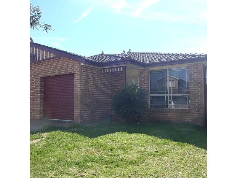 2/89 Pagoda Crescent, Quakers Hill NSW 2763