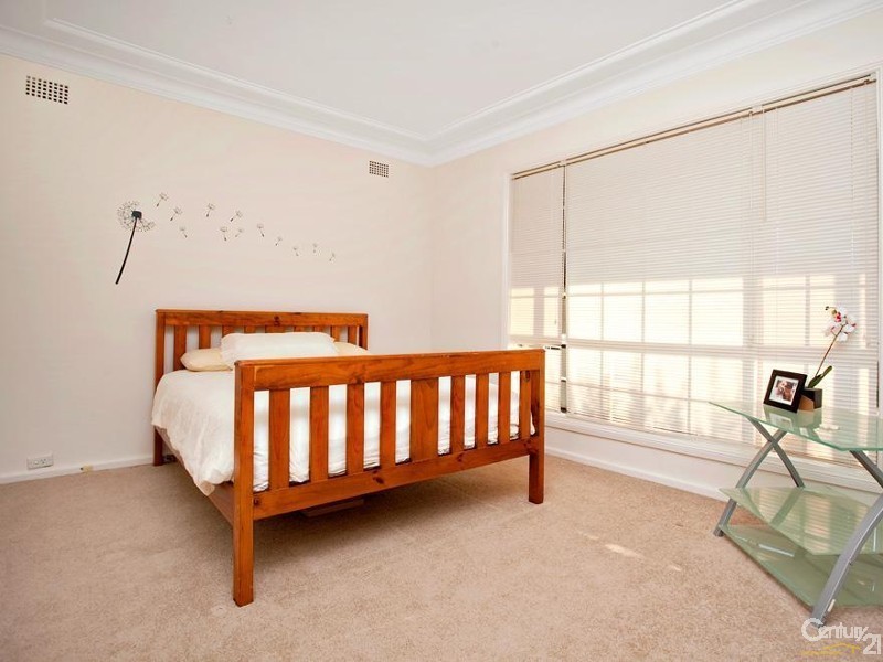 9 Maughan Street, Lalor Park NSW 2147