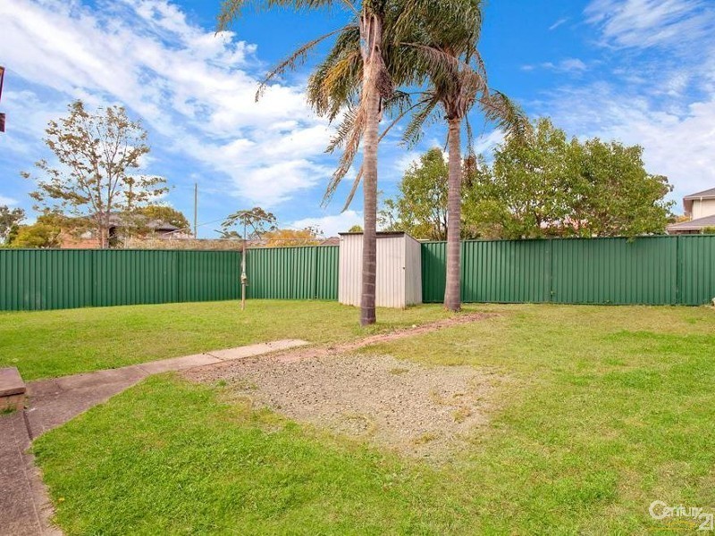 8 Pioneer Street, Seven Hills NSW 2147