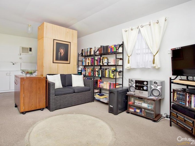 22 Oldfield Road, Seven Hills NSW 2147