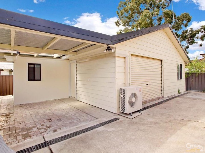 21 Doonside Crescent, Blacktown NSW 2148