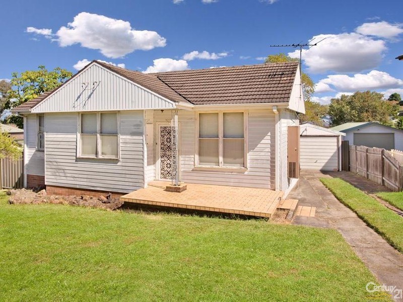 4 Cartwright Crescent, Lalor Park NSW 2147