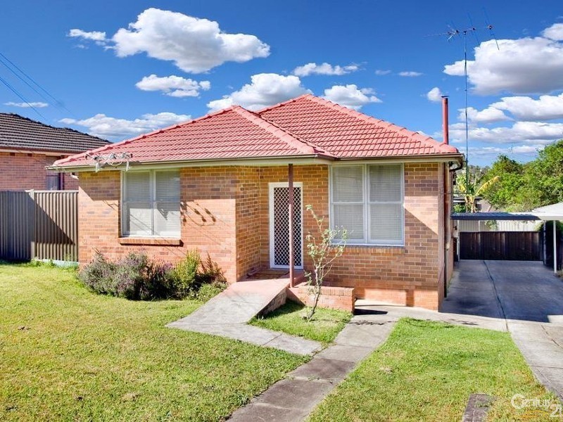 8 Gladys Crescent, Seven Hills NSW 2147