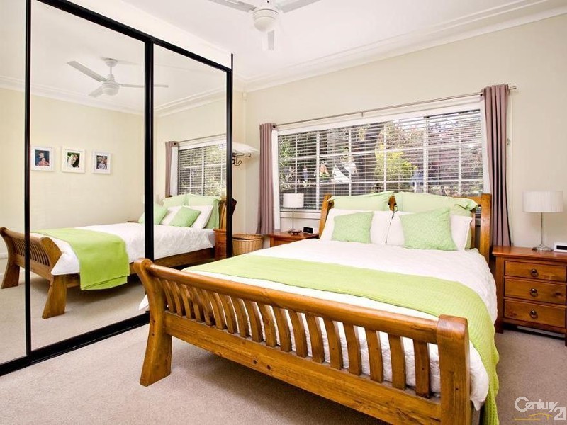 10 Monaro Street, Seven Hills NSW 2147