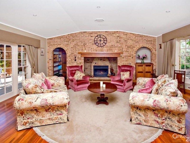 16 Robson Road, Kenthurst NSW 2156