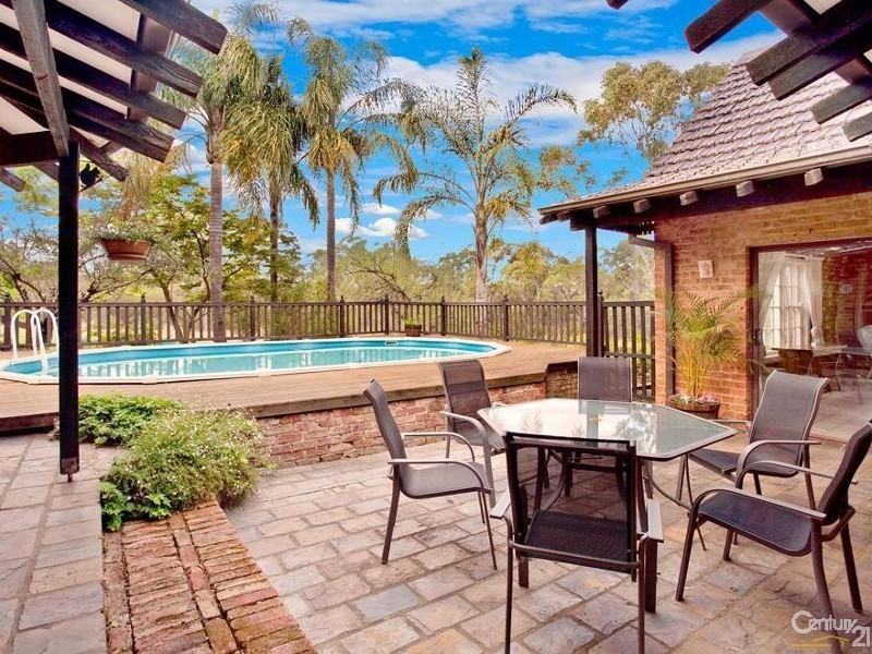 16 Robson Road, Kenthurst NSW 2156