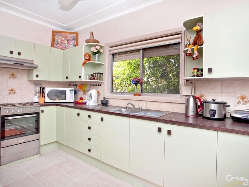 12 Endeavour Street, Seven Hills NSW 2147