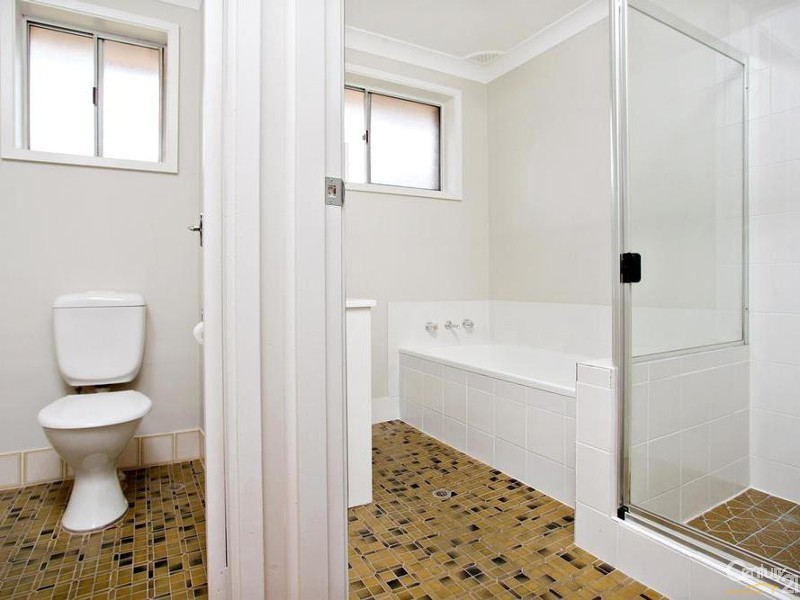 4 Paroo Place, Seven Hills NSW 2147