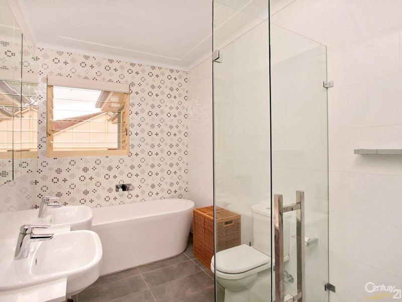 110 Barbara Blvd, Seven Hills NSW 2147