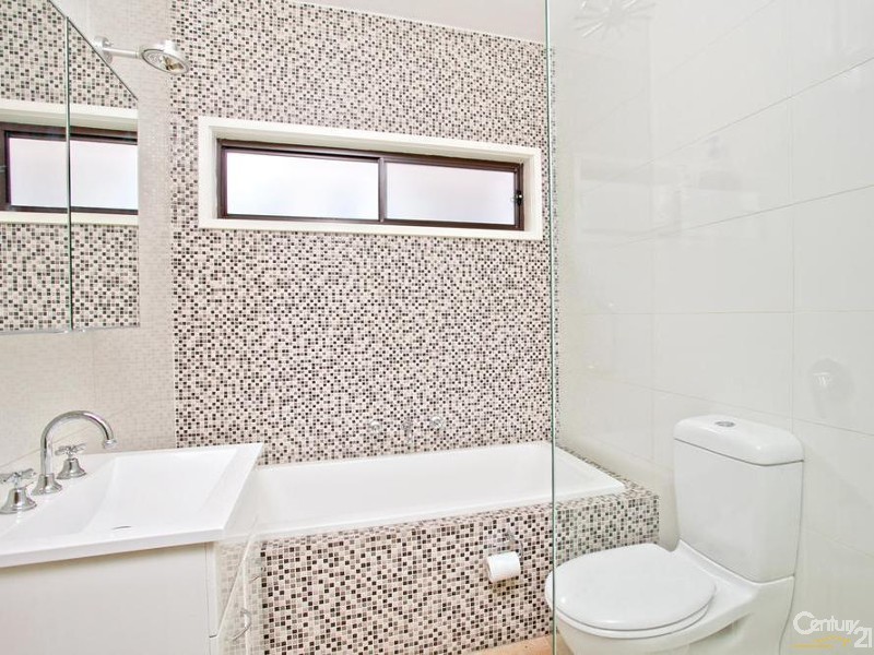 7 Nowland Street, Seven Hills NSW 2147