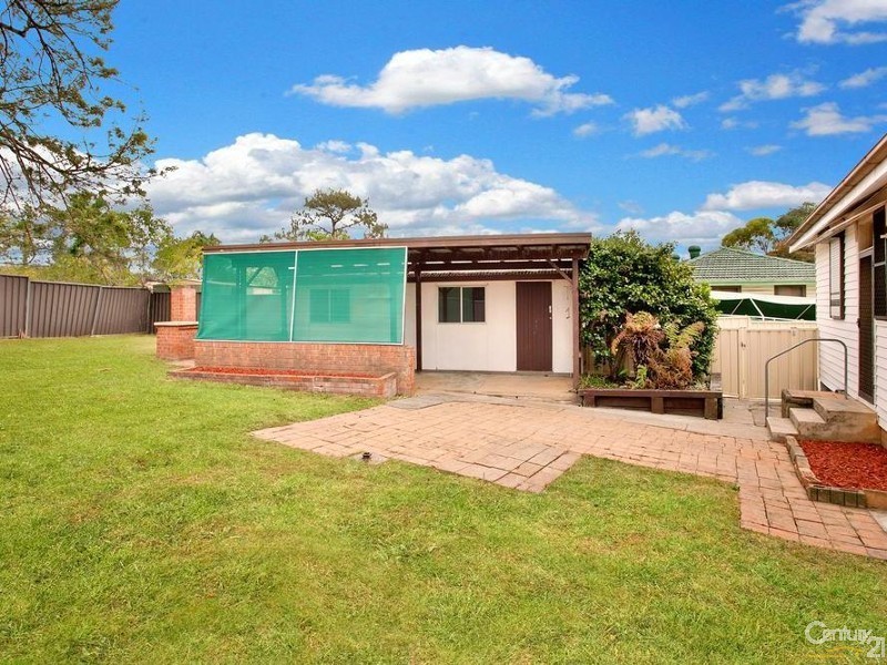 6 Oxley Street, Lalor Park NSW 2147