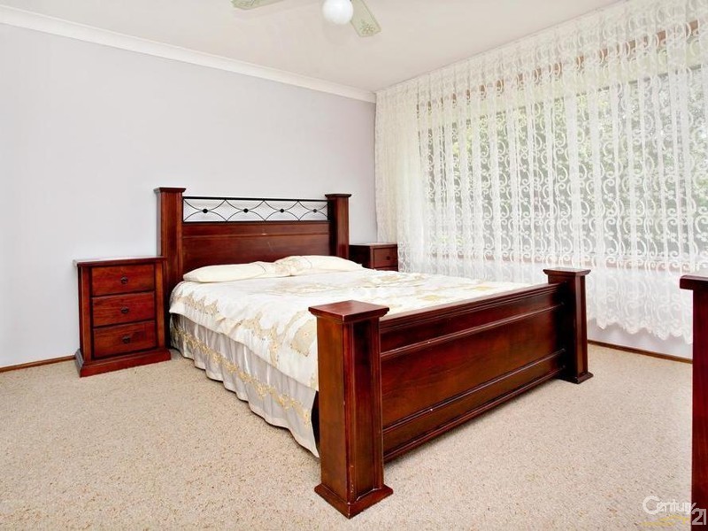 1 Pearl Place, Seven Hills NSW 2147