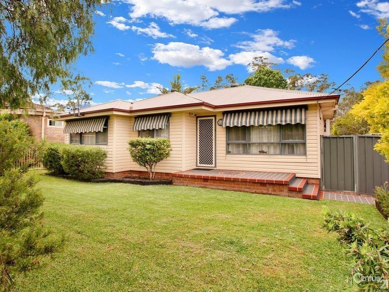 33 Monaro Street, Seven Hills NSW 2147