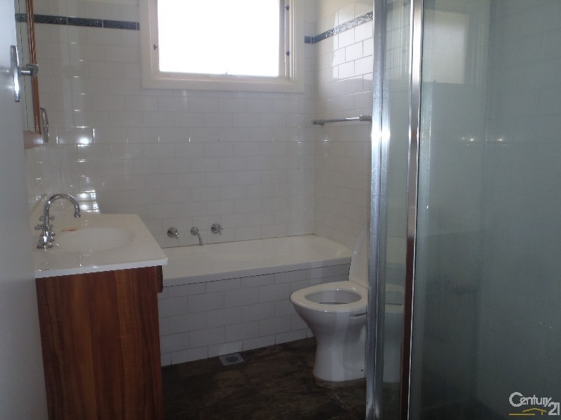 11 Bundilla Avenue, Winston Hills NSW 2153