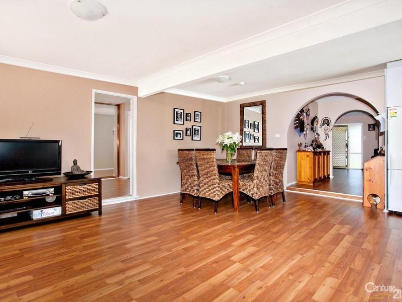 8 Tyrone Place, Blacktown NSW 2148