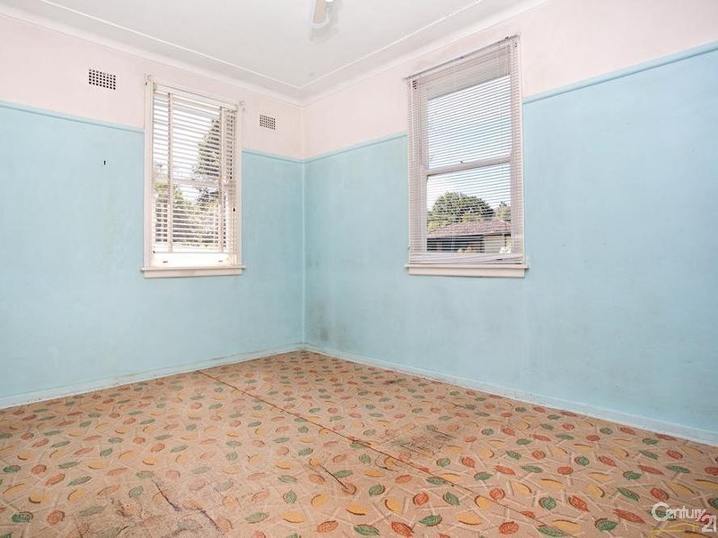 5 Hathaway Road, Lalor Park NSW 2147