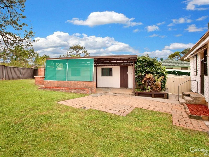 6 Oxley Street, Lalor Park NSW 2147