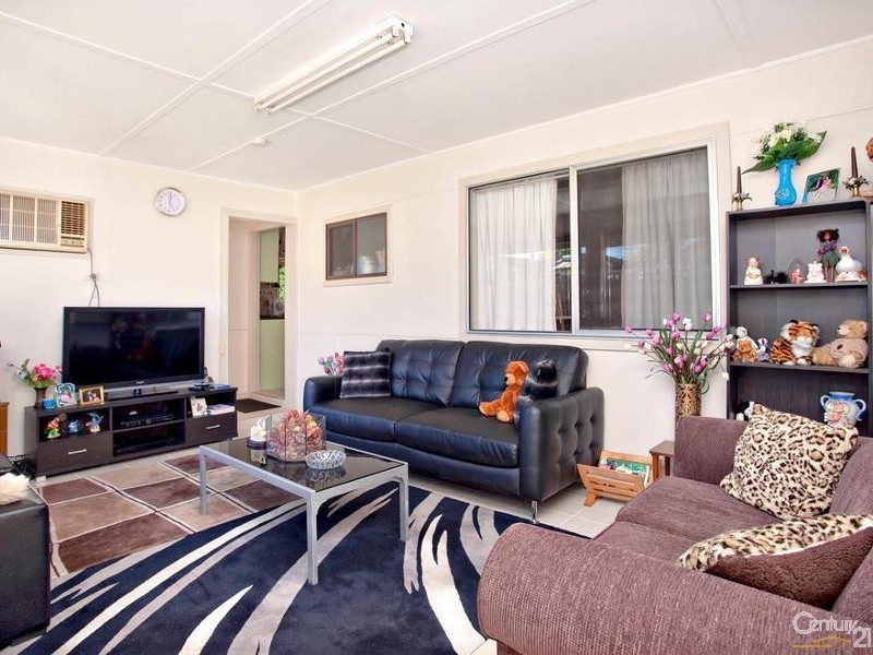 12 Endeavour Street, Seven Hills NSW 2147