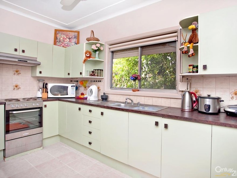 12 Endeavour Street, Seven Hills NSW 2147