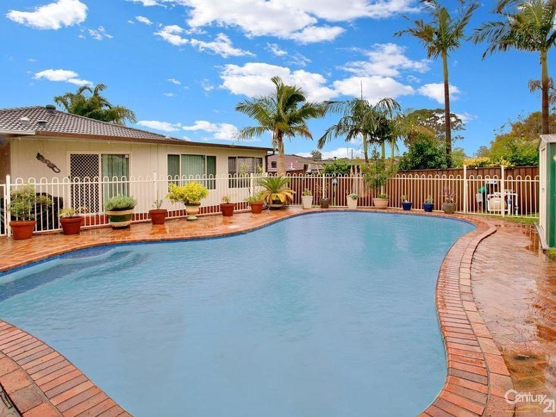 33 Winnipeg Street, Seven Hills NSW 2147