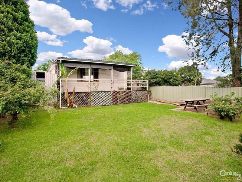 12 Jackson Road, Lalor Park NSW 2147