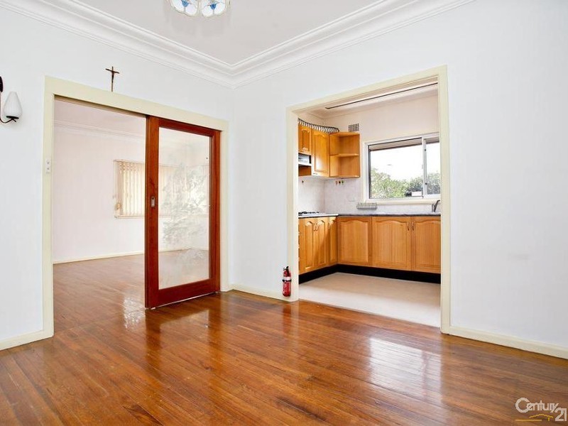 1 Olive Street, Seven Hills NSW 2147