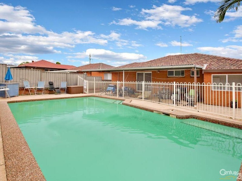 115 Vardys Road, Lalor Park NSW 2147