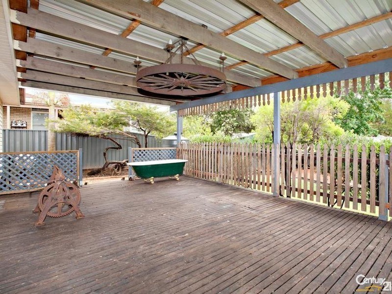 33 Monaro Street, Seven Hills NSW 2147