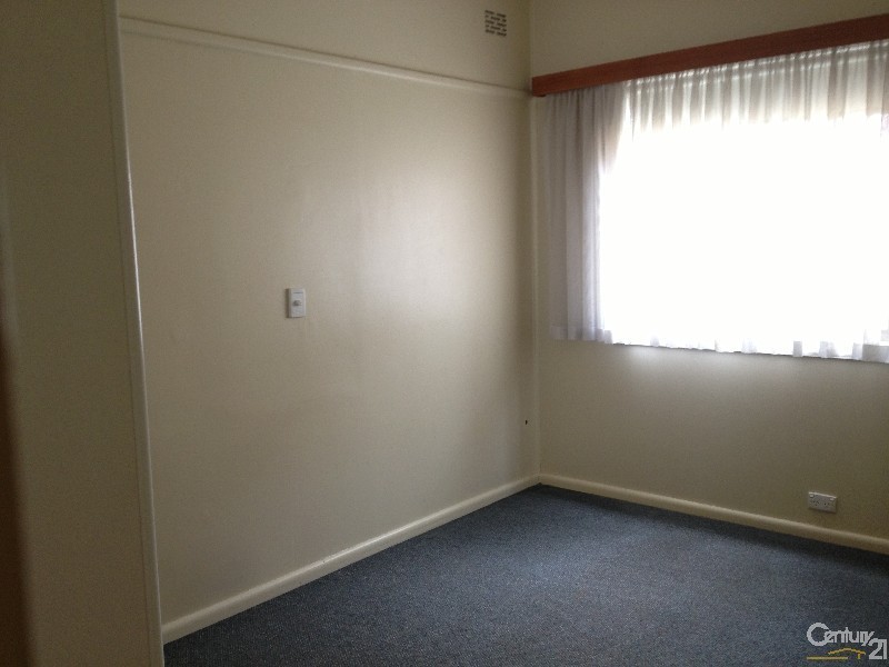 3 Orlando Crescent, Seven Hills NSW 2147