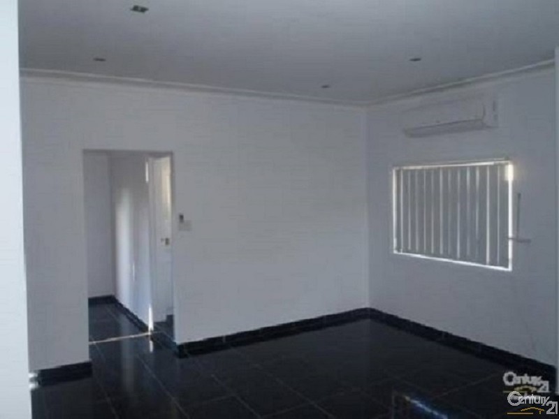 21 Doonside Crescent, Blacktown NSW 2148