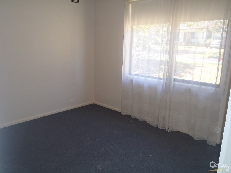 22 Pineleigh Road, Lalor Park NSW 2147