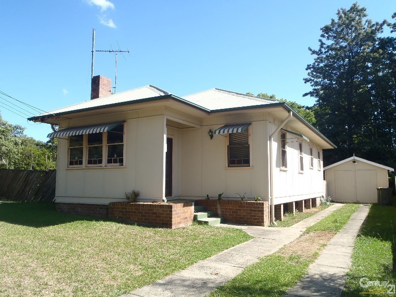 10 Sixth Avenue, Seven Hills NSW 2147