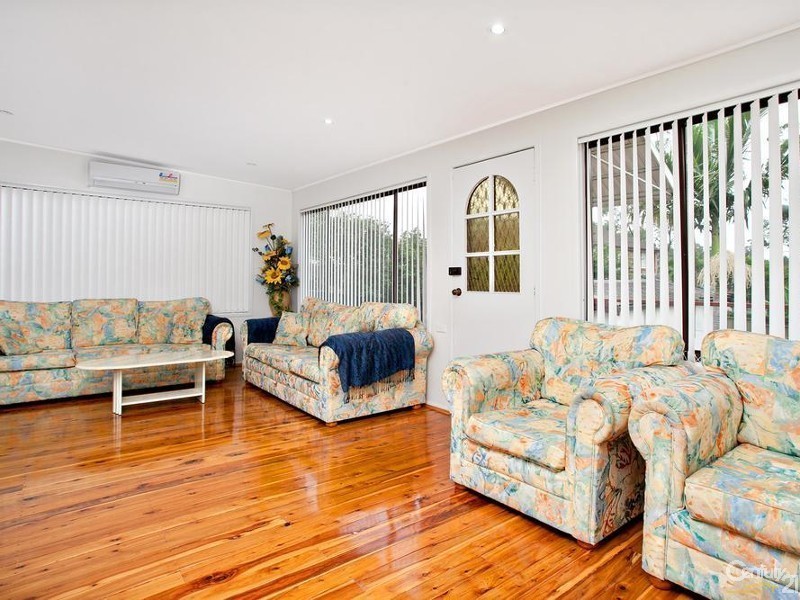 21 Grandview Avenue, Seven Hills NSW 2147