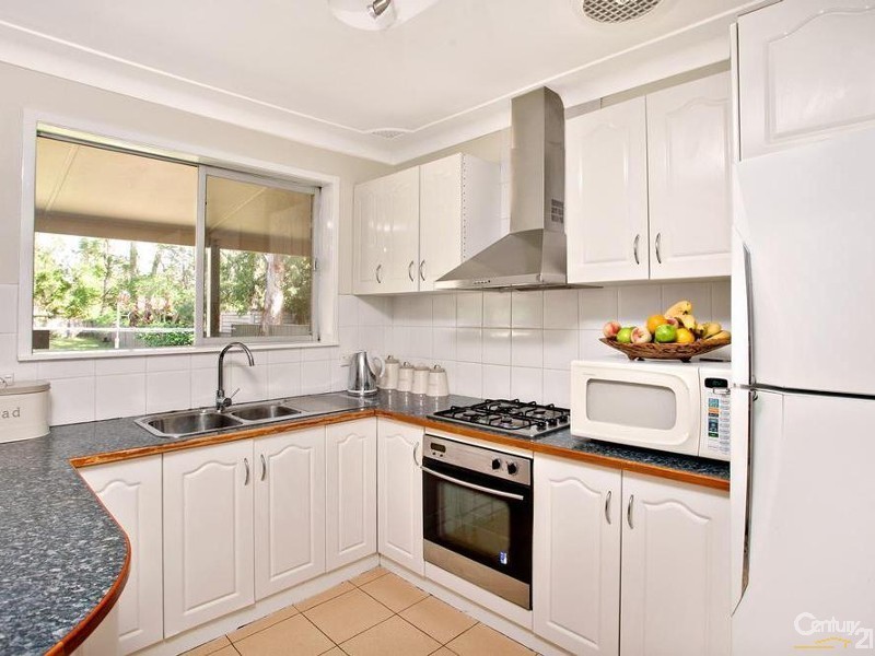 4 Lamonerie Street, Toongabbie NSW 2146