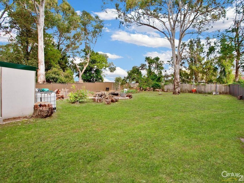 4 Lamonerie Street, Toongabbie NSW 2146