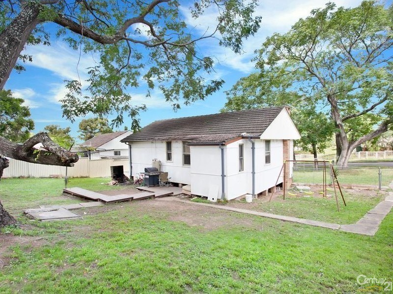 13 Fielders Street, Seven Hills NSW 2147