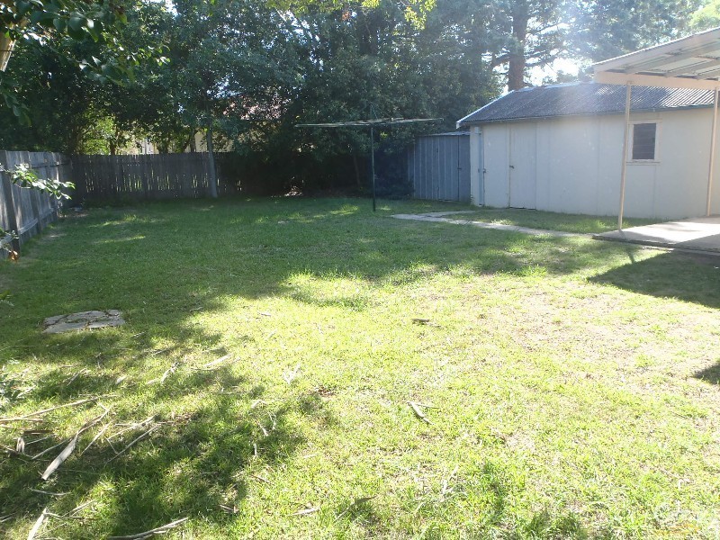 10 Sixth Avenue, Seven Hills NSW 2147