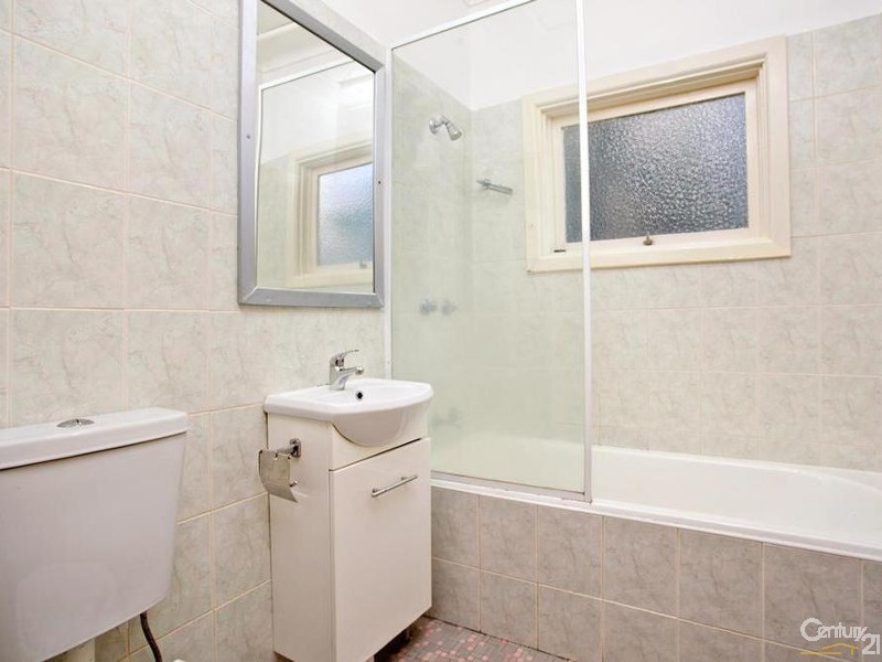 9 Loville Avenue, Seven Hills NSW 2147