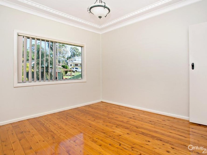 9 Loville Avenue, Seven Hills NSW 2147