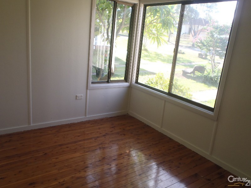 16 Pioneer Street, Seven Hills NSW 2147